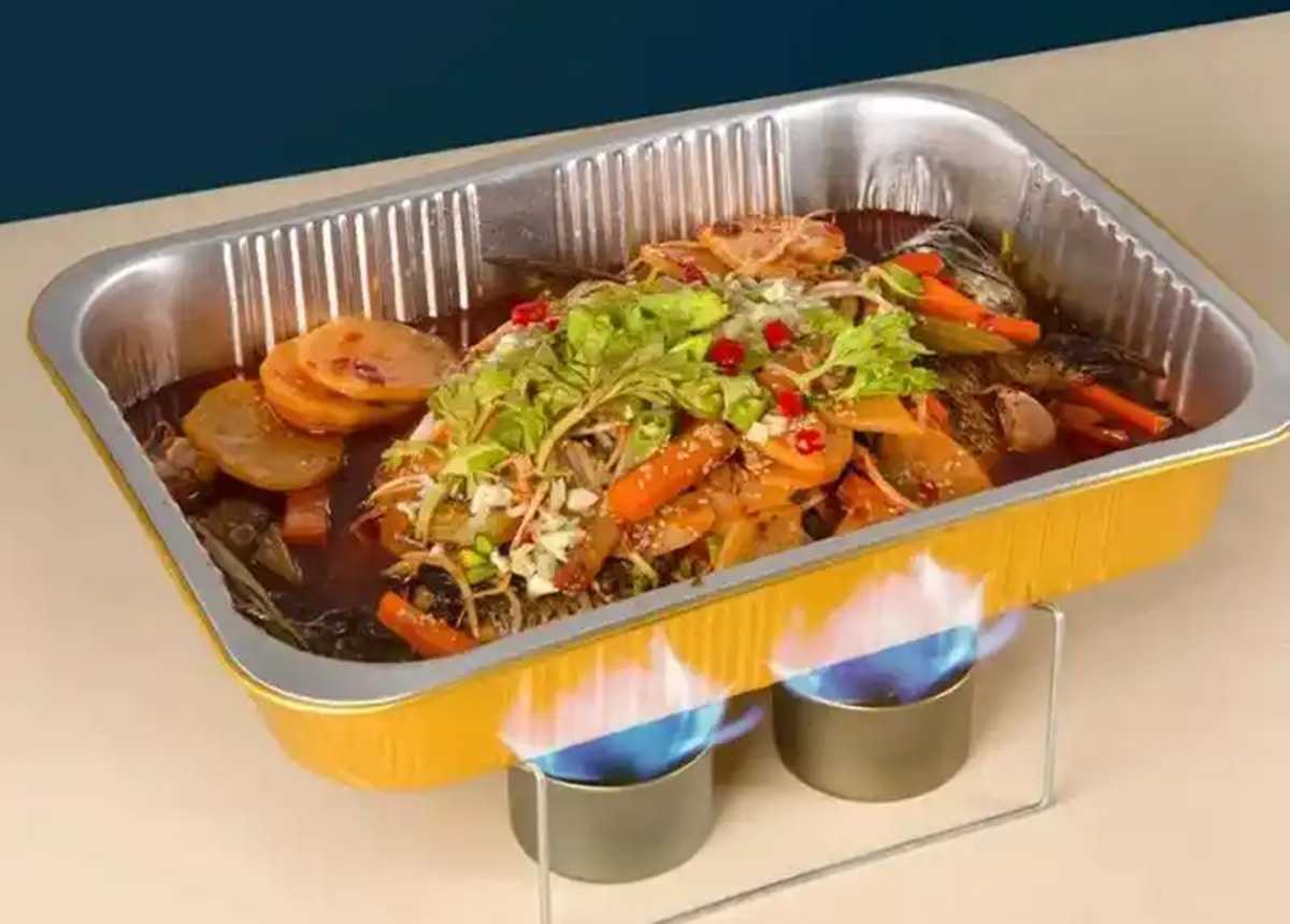 【烤魚(yú)包裝專家】全自動(dòng)食品包裝設(shè)備——鎖鮮保鮮，高效量產(chǎn)，助力預(yù)制菜品質(zhì)升級(jí)
